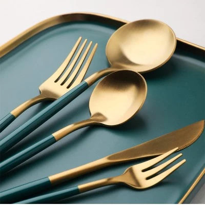 Set 24 tacamuri premium verde cu auriu, inox, finisaj elegant, 6 persoane