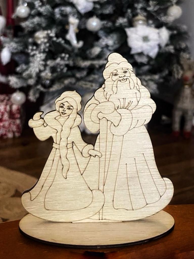 Figurina Mos Craciun si Craciunita + Set 40 de markere cu 2 capete, subtire si gros