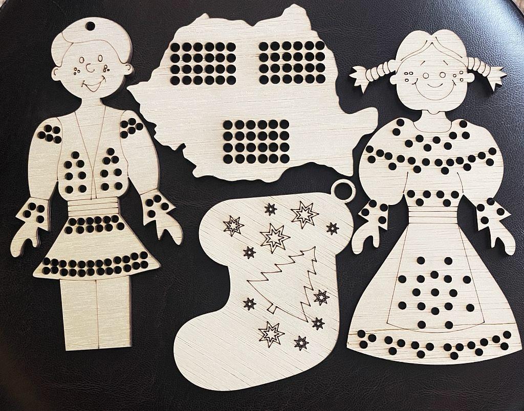 Set 1 DECEMBRIE pentru cusut model cruciulita și pictat