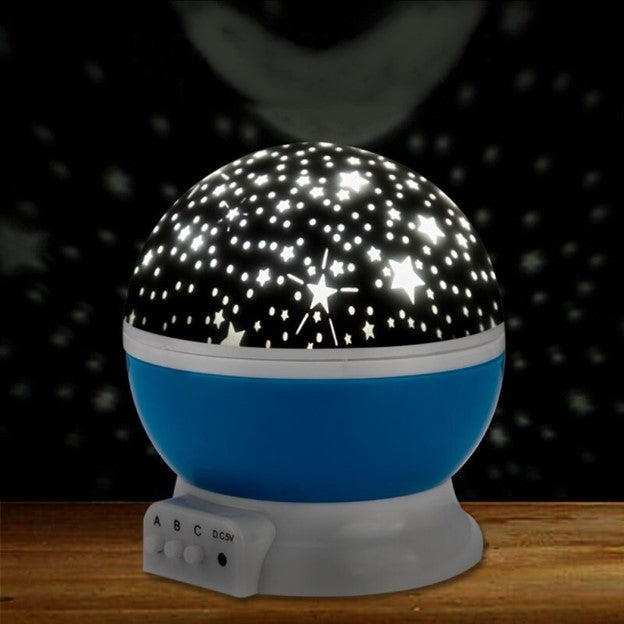 Pachet: Lampa de veghe cu proiectie de stele si luna + Patura copii luminoasa si pufoasa, efect fosforescent