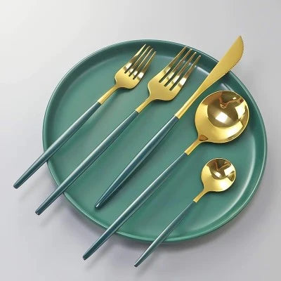 Set 24 tacamuri premium verde cu auriu, inox, finisaj elegant, 6 persoane
